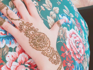 Henna Artist